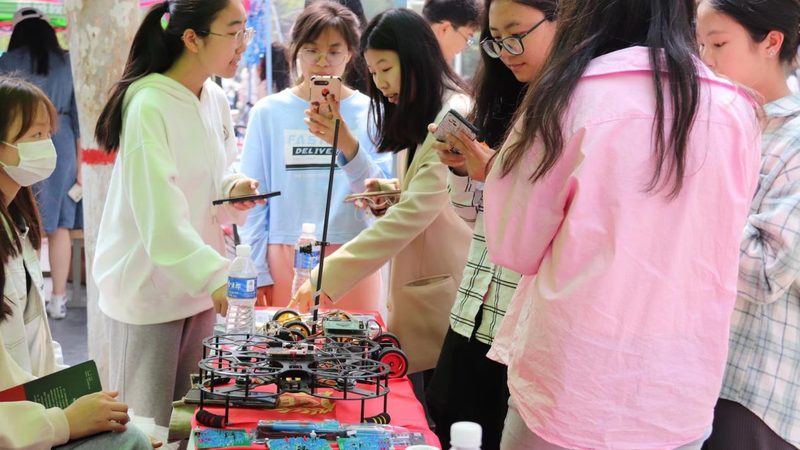 数字化解决方案代理加盟，如何把握行业脉搏？**